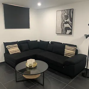  Apartment Paradiso - 1 Bdr